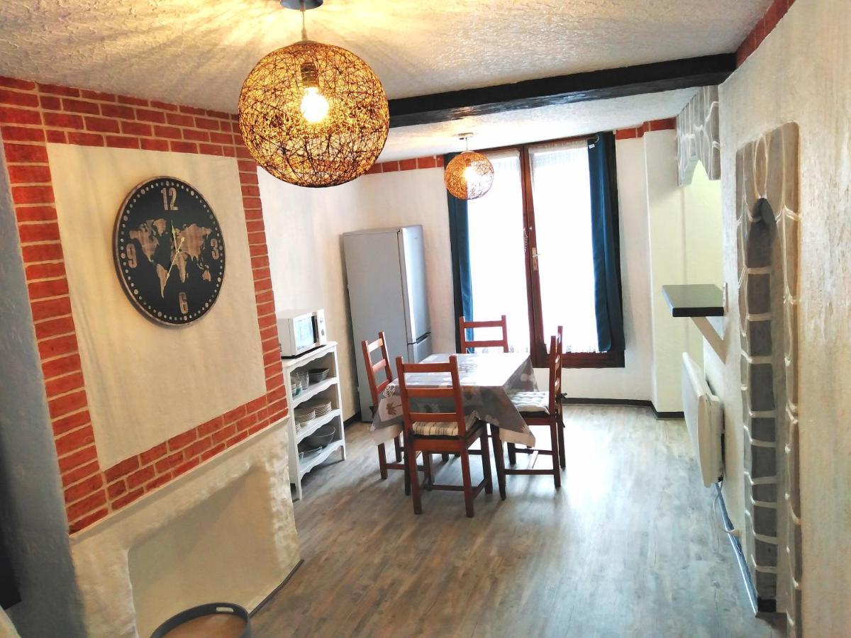 Appartement T2 Quartier Chateau De ポー エクステリア 写真